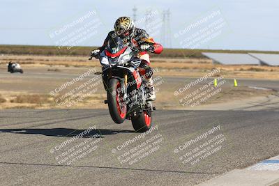 media/Nov-03-2024-TrackDaz (Sun) [[44580f4982]]/B Group/1220pm (Wheelie Bump)/